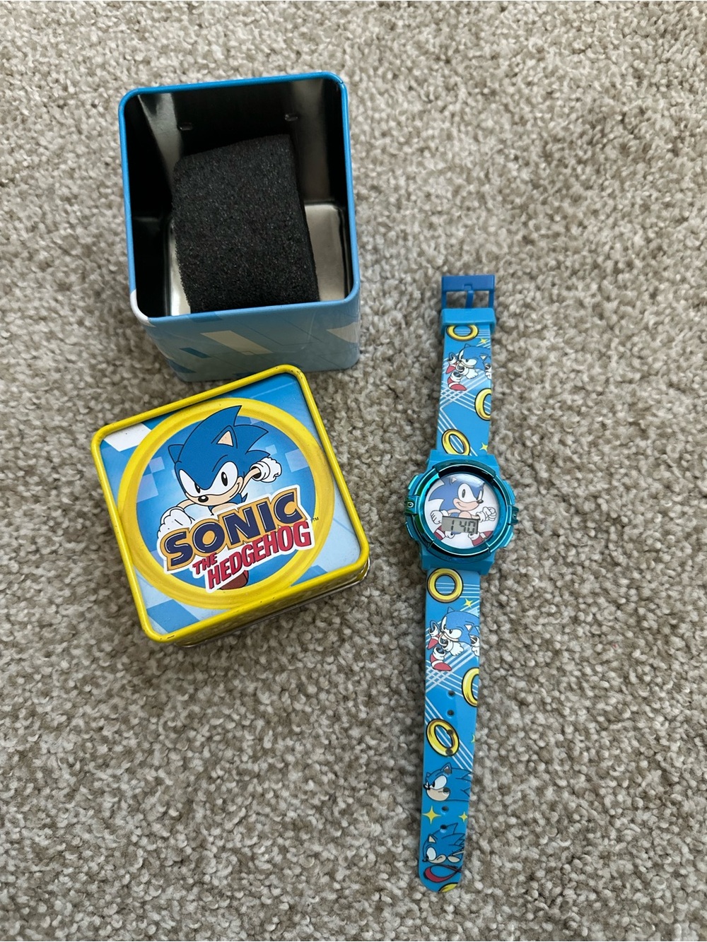 Sonic the Hedgehog Blue Kids Digital Watch  Offers welcome / OBO